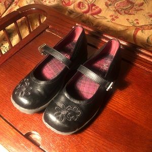 Girls Black  Mary Janes size 13 1/2